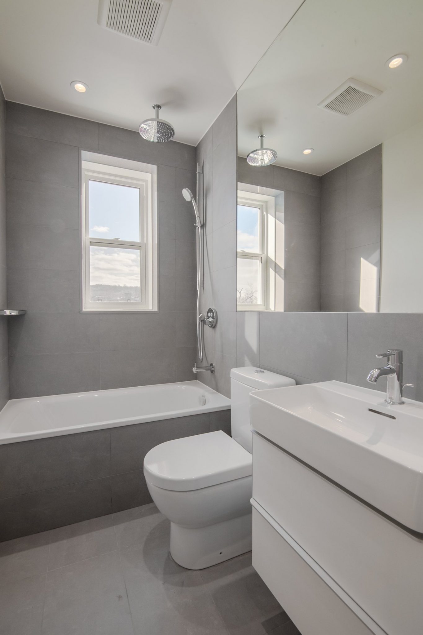 590 Outremont, beautiful condo for rent in Outremont Agrasoy Realty