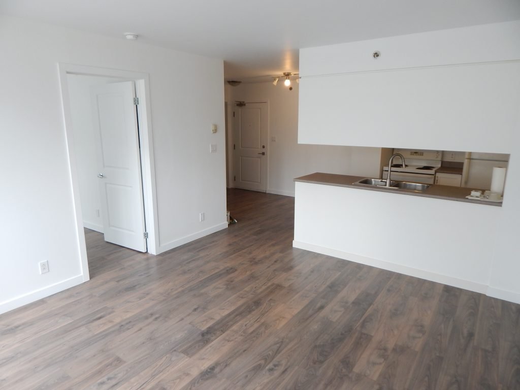 1225 Notre Dame Ouest - 1 bedroom condo for rent