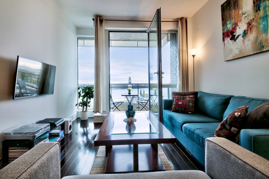 609901 Rue de la Commune E, 1bedroom Condo in Old Port, Montreal Agrasoy Realty Rentals 609901 Rue de la Commune E, 1bedroom Condo in Old Port, Montreal Agrasoy Realty Rentals