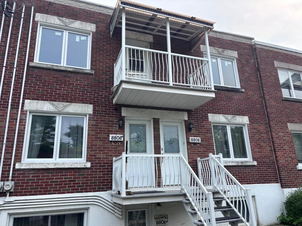 8808 esplanade